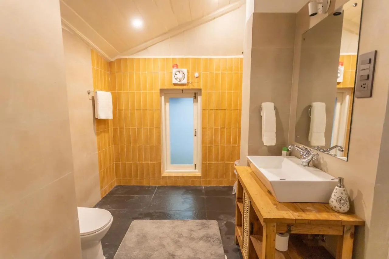 Seclude Shimla, Taraview Hotel 4*, Shimla